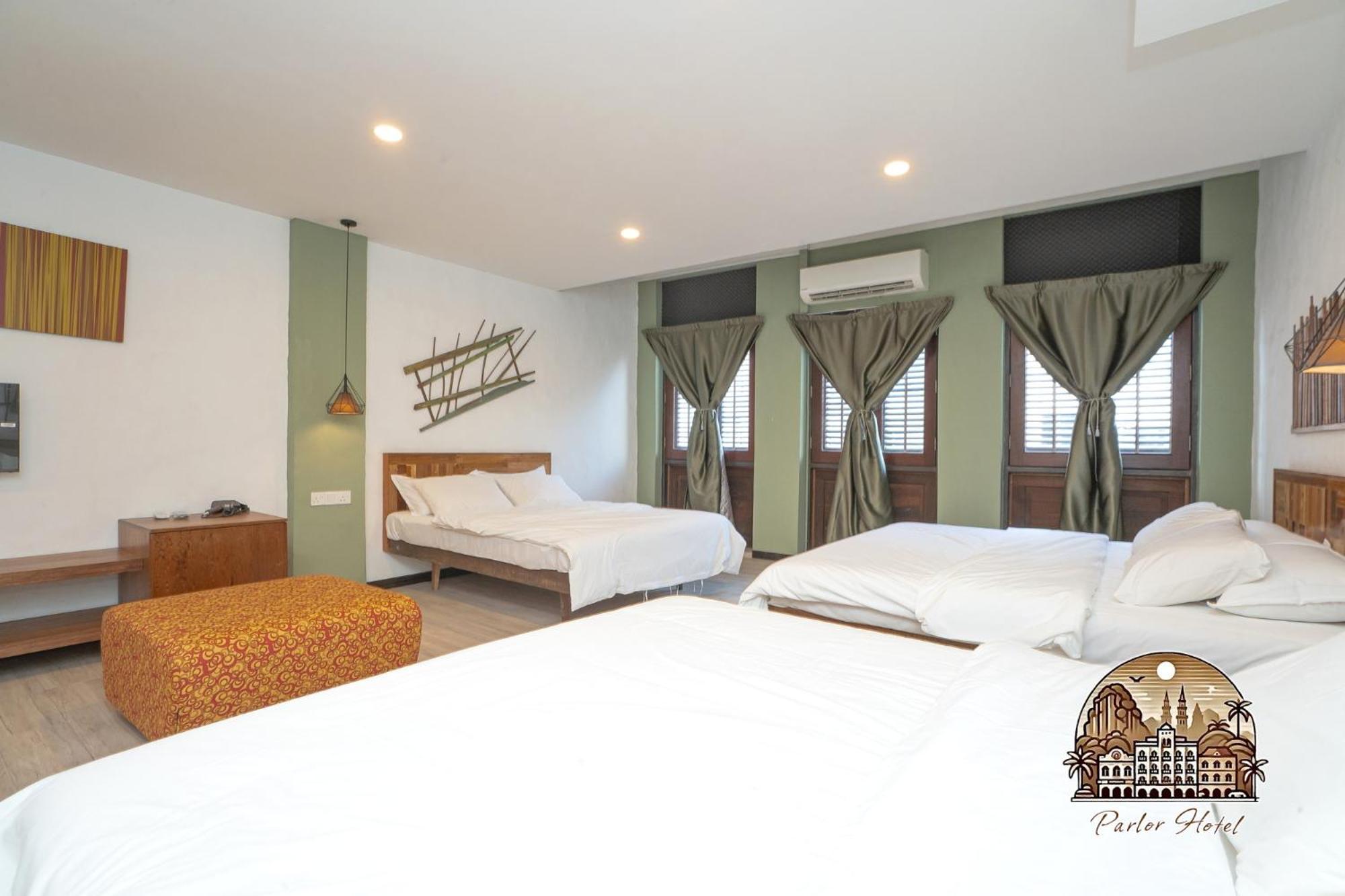 Parlor Hotel Ipoh Exterior photo